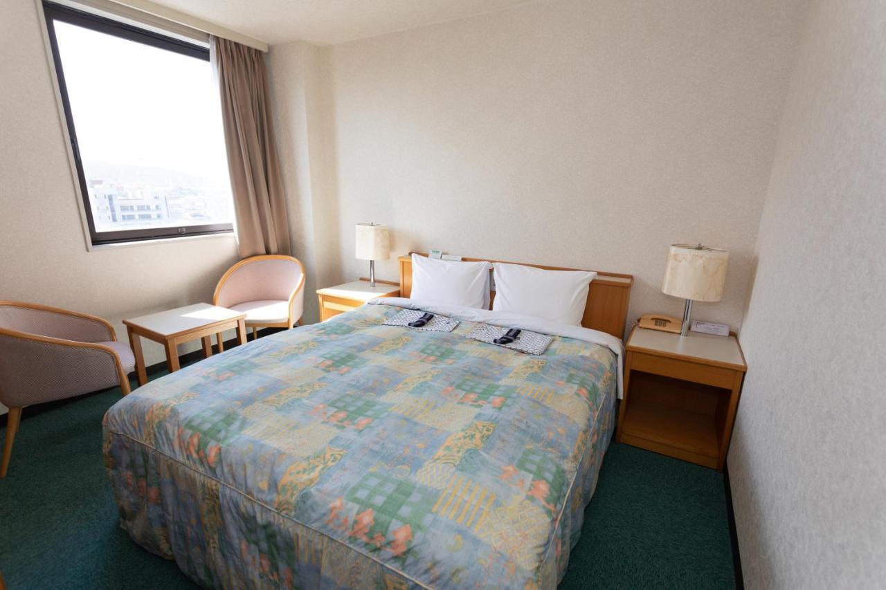 Onoda Central Hotel Ube Exterior foto